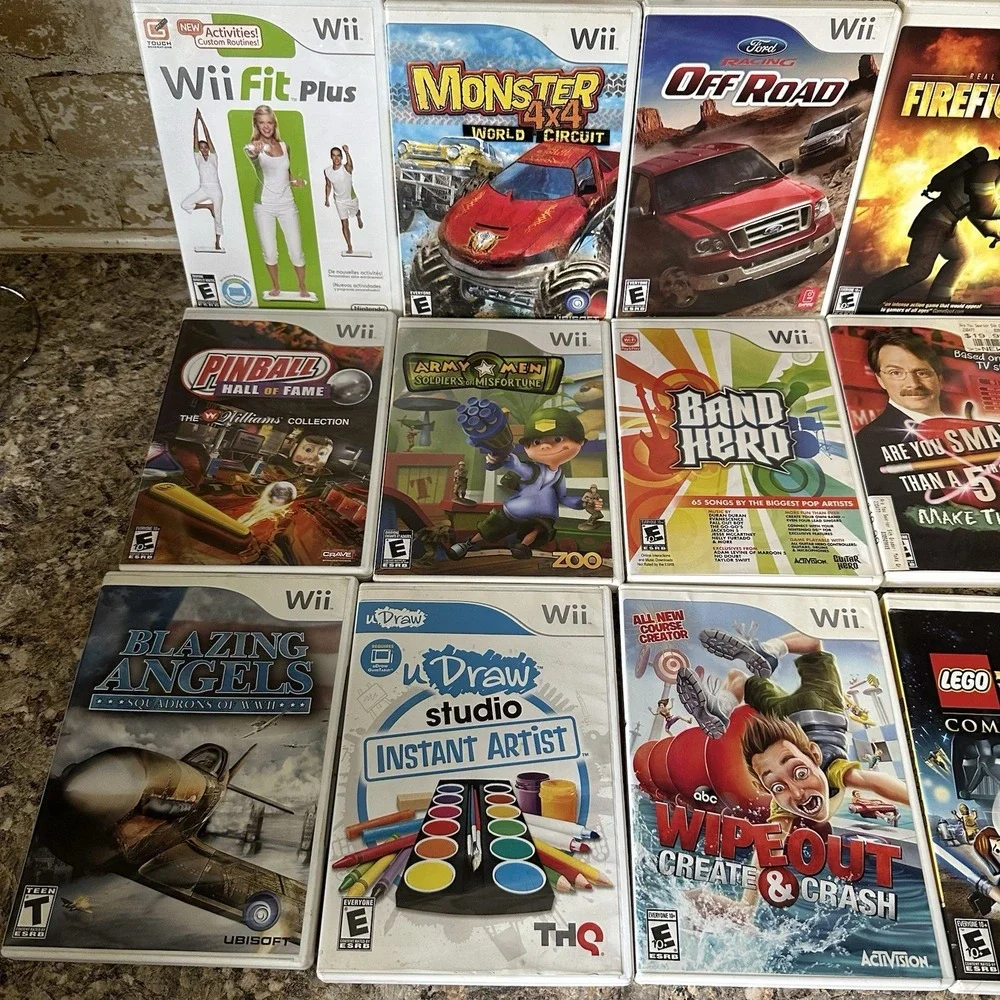 Nintendo Wii Games Bundle Lot 17 Games Band Hero Lego Star Wars Pinball Wipeout